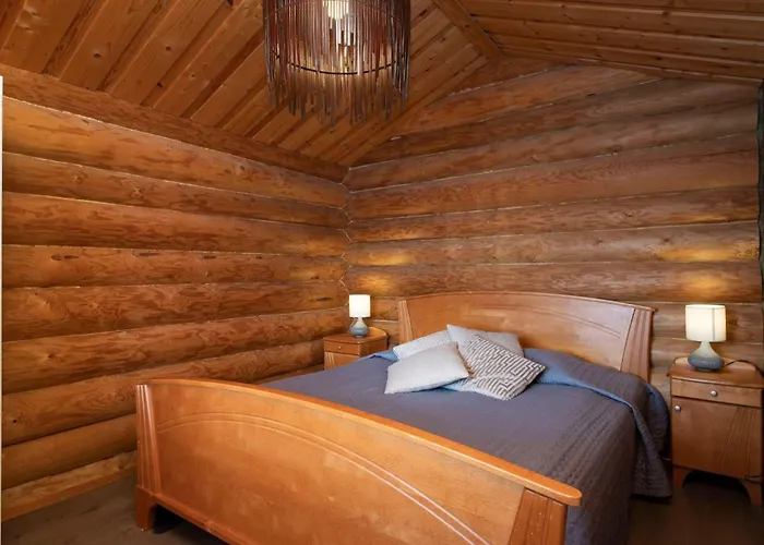 Tatunmoekki By Interhome * Huuhanaho